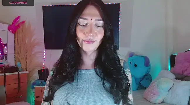 Snapshot of karla_zambrano chatting on 24, 12, 2024 karla zambrano online show from 24, 12, 2024