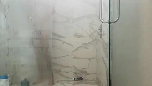 Snapshot of 69woodinson chatting on 18, 10, 2025 69woodinson online show from 18, 10, 2025