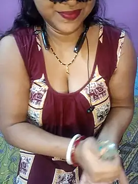 Sexy Mona Bhabhi online show from 6, 1, 2026