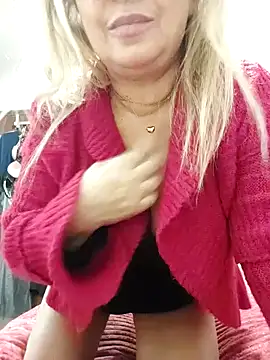 Emmamilfita online show from 8, 12, 2024