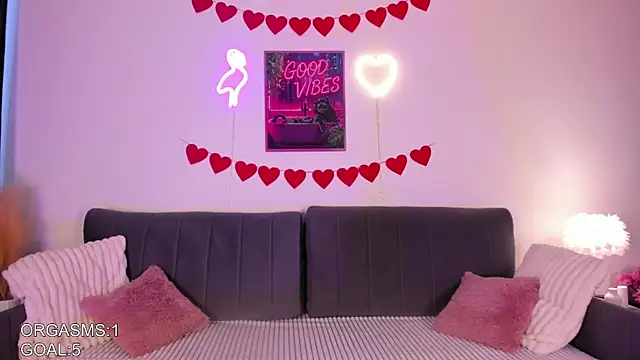 Snapshot of naomi_asian chatting on 15, 2, 2026 naomi asian online show from 15, 2, 2026