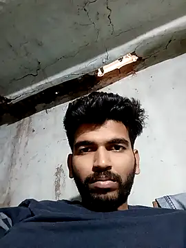 Snapshot of Roni1028 chatting on 4, 1, 2025 Roni1028 online show from 4, 1, 2025