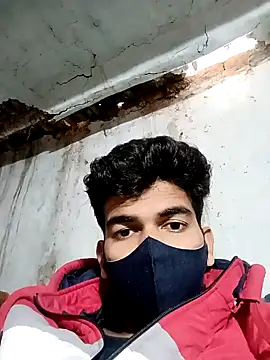 Snapshot of Roni1028 chatting on 8, 1, 2025 Roni1028 online show from 8, 1, 2025