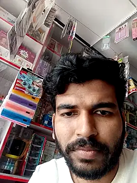 Snapshot of Roni1028 chatting on 10, 10, 2025 Roni1028 online show from 10, 10, 2025