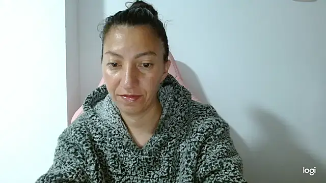 Snapshot of kaybabyhot chatting on 29, 9, 2025 kaybabyhot online show from 29, 9, 2025