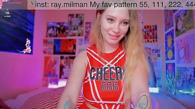 Snapshot of AliceMilman chatting on 15, 3, 2025 AliceMilman online show from 15, 3, 2025