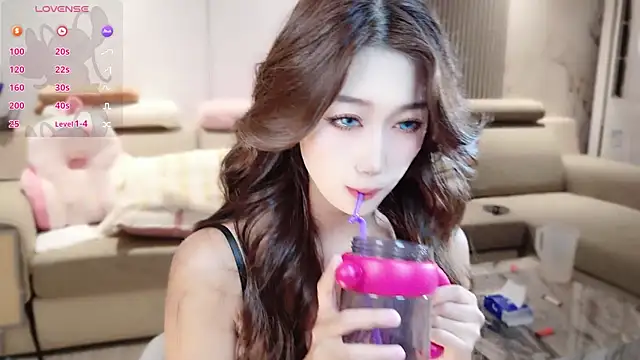 Snapshot of pinnnnnnk chatting on 11, 9, 2025 pinnnnnnk online show from 11, 9, 2025