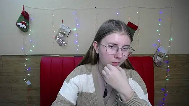 Snapshot of RysaKosaYlya chatting on 21, 12, 2024 RysaKosaYlya online show from 21, 12, 2024