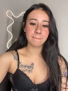 Snapshot of Zoee_t chatting on 31, 10, 2025 Zoee t online show from 31, 10, 2025