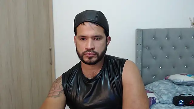 Snapshot of mr_gonzalo_ chatting on 11, 12, 2024 mr gonzalo online show from 11, 12, 2024