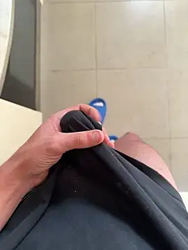 Snapshot of 234luca chatting on 10, 12, 2024 234luca online show from 10, 12, 2024