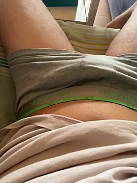 Snapshot of 234luca chatting on 4, 2, 2025 234luca online show from 4, 2, 2025