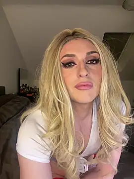 littlebambi26 online show from 10, 4, 2026