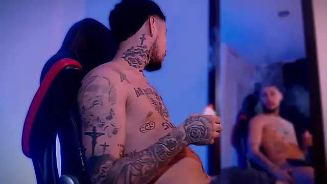 Snapshot of Junihn0 chatting on 13, 9, 2025 Junihn0 online show from 13, 9, 2025