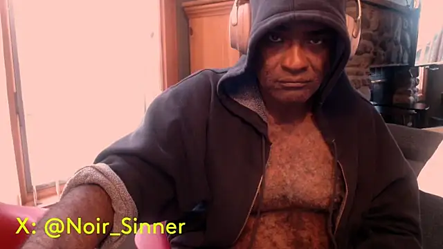 Snapshot of sinnernoir chatting on 18, 10, 2025 sinnernoir online show from 18, 10, 2025