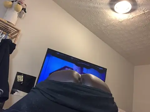 Shawtyblaque21 online show from 9, 2, 2026