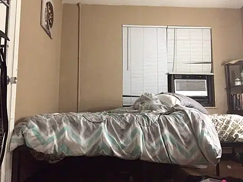 Eboni03 online show from 3, 2, 2025