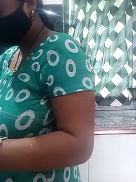 Cute-Aadhvita online show from 23, 3, 2026