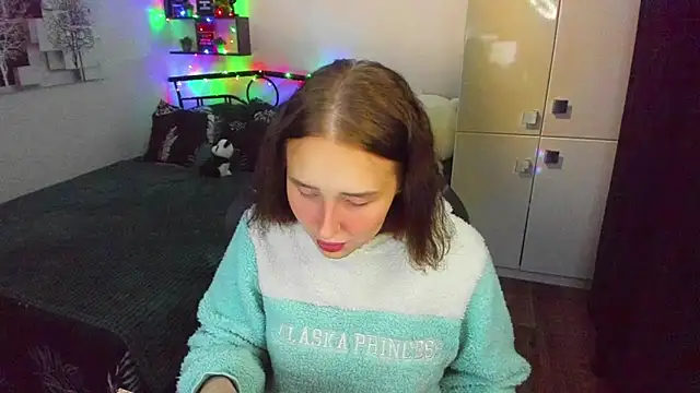 LinaTruly online show from 27, 2, 2026