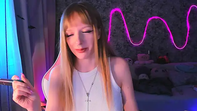 Inma Lewdness online show from 13, 12, 2024