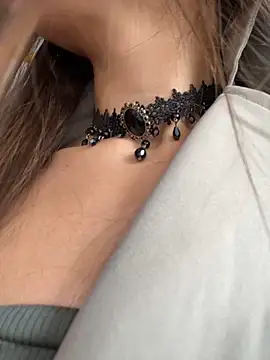 VelvetVixenI online show from 17, 9, 2025