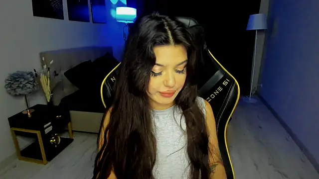 AlluringAriel online show from 4, 12, 2025