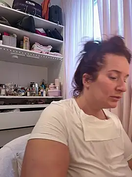 Engel mia online show from 17, 1, 2026