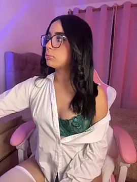 Emily-14 online show from 12, 11, 2025