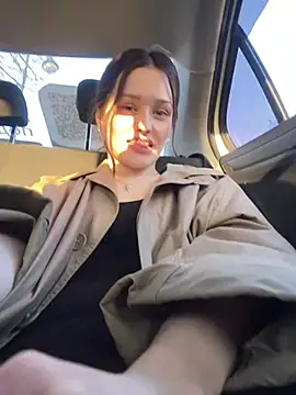 Mia Mia M online show from 14, 3, 2026