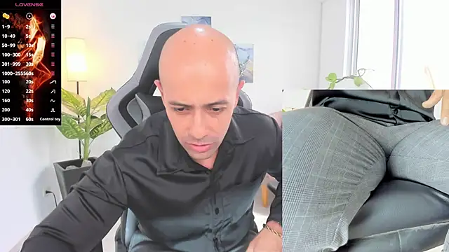 ryan master  online show from 2, 1, 2025