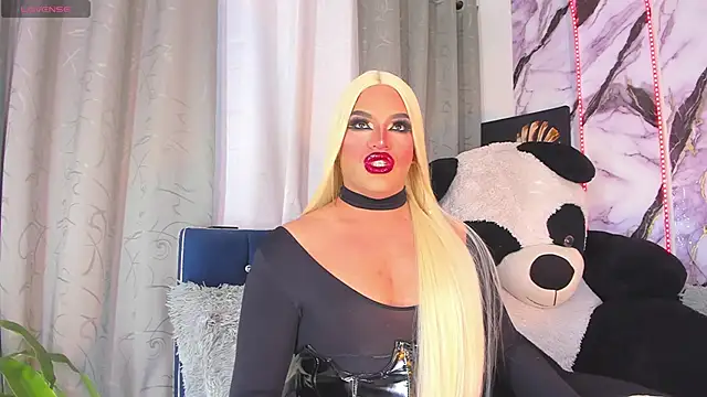 Snapshot of Missisabella_ chatting on 18, 6, 2026 Missisabella online show from 18, 6, 2026