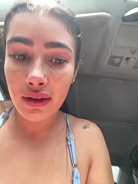 Snapshot of Sweet_and_caramel chatting on 12, 9, 2025 Sweet and caramel online show from 12, 9, 2025