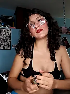 Snapshot of LoveElectra chatting on 28, 12, 2024 LoveElectra online show from 28, 12, 2024