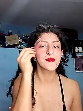 Snapshot of LoveElectra chatting on 2, 1, 2025 LoveElectra online show from 2, 1, 2025