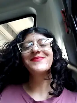 Snapshot of LoveElectra chatting on 2, 1, 2025 LoveElectra online show from 2, 1, 2025