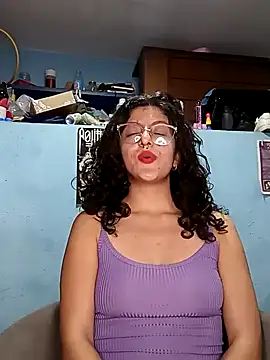 Snapshot of LoveElectra chatting on 9, 1, 2025 LoveElectra online show from 9, 1, 2025