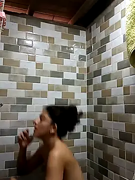 Snapshot of LoveElectra chatting on 3, 2, 2025 LoveElectra online show from 3, 2, 2025