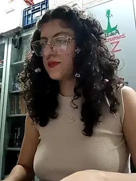 Snapshot of LoveElectra chatting on 6, 2, 2025 LoveElectra online show from 6, 2, 2025