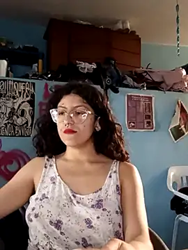 Snapshot of LoveElectra chatting on 10, 3, 2025 LoveElectra online show from 10, 3, 2025