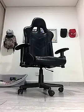 boss of cash online show from 4, 3, 2026