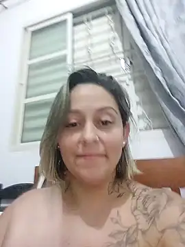 baixinhaloira online show from 15, 12, 2024