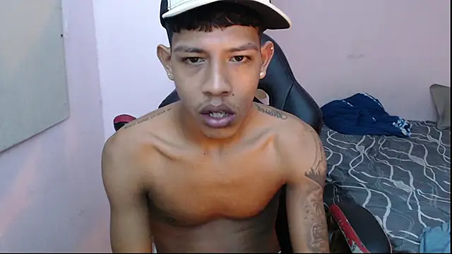 Snapshot of mr_stiven_ chatting on 6, 1, 2025 mr stiven online show from 6, 1, 2025