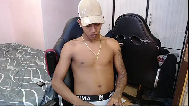 Snapshot of mr_stiven_ chatting on 2, 2, 2025 mr stiven online show from 2, 2, 2025