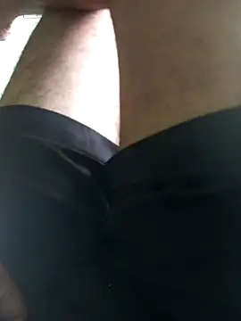 Snapshot of Smarterboytravel chatting on 12, 12, 2024 Smarterboytravel online show from 12, 12, 2024