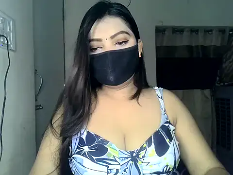 Snapshot of ishi_Beauty chatting on 17, 7, 2026 ishi Beauty online show from 17, 7, 2026