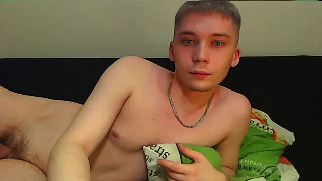 Snapshot of __sugarrebit chatting on 3, 2, 2025   sugarrebit online show from 3, 2, 2025