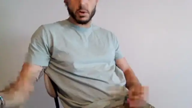 Snapshot of Strokeking4u chatting on 22, 12, 2025 Strokeking4u online show from 22, 12, 2025