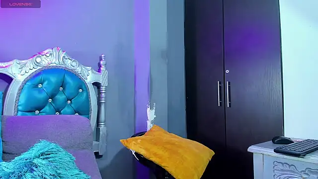 elizabeth rosa21 online show from 27, 1, 2025