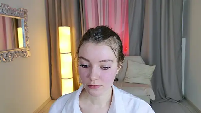 Lana  Cute  online show from 25, 2, 2026