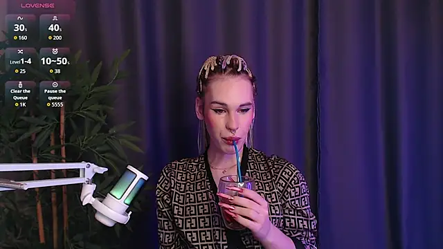 Cassie Bae online show from 14, 1, 2026